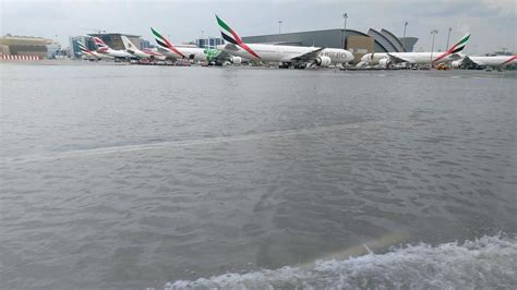 dubai airport flood damage